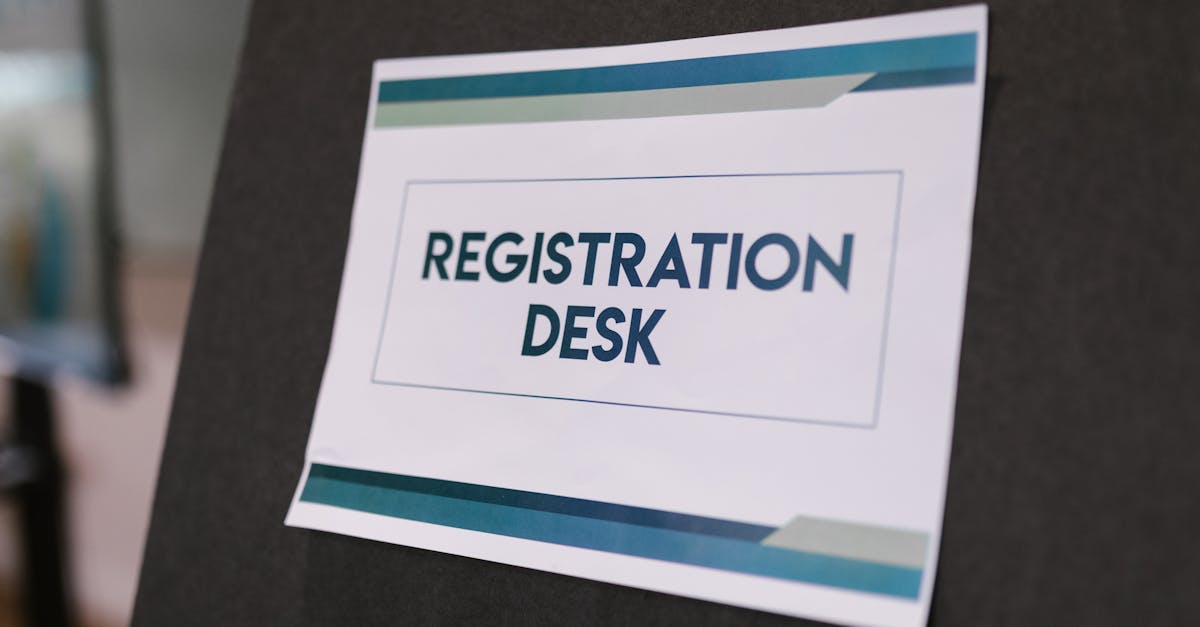 Ủy Quyền Đại Diện Sở Hữu Công Nghiệp: Khi Nào Nên Tự Nộp Đơn, Khi Nào Cần Thuê Luật Sư?