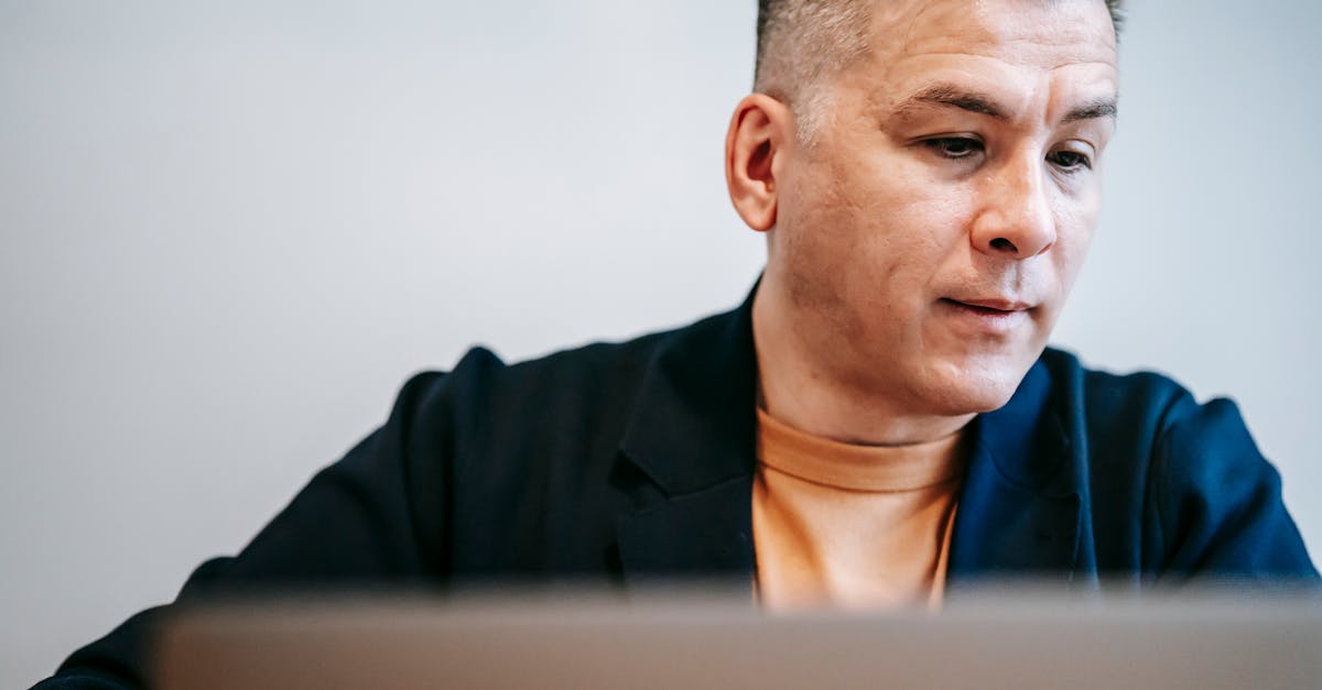 Nhãn Hiệu Cho Doanh Nghiệp B2B: Tại Sao Thương Hiệu Không Đến Tay Người Tiêu Dùng Vẫn Cần Được Bảo Hộ